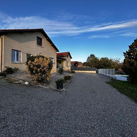 Gite La Garrigue Montbarla Bagian luar foto